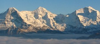 jungfrau_schattenkreuz_P105_0557_61_b.jpg