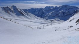 adamello-ski-09.jpg