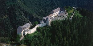 von-muehlbach-zum-schloss-rodenegg-familienwanderung-muehlbach-eisacktal-suedtirol.jpg