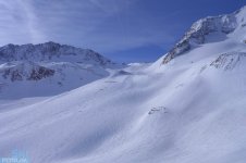 stubai-skiing-13.jpg stubai-skiing-13.jpg