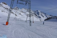 stubai-skiing-24.jpg stubai-skiing-24.jpg