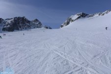 stubai-skiing-32.jpg stubai-skiing-32.jpg