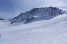 stubai-skiing-35.jpg stubai-skiing-35.jpg