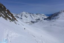 stubai-skiing-36.jpg stubai-skiing-36.jpg
