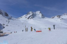 stubai-skiing-38.jpg stubai-skiing-38.jpg