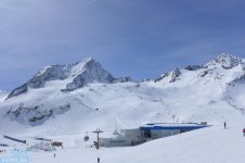 stubai-skiing-51.jpg stubai-skiing-51.jpg