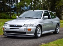 1995-Ford-Escort-Cosworth-RS-Silver-16-e1508432120694-940x692.jpg 1995-Ford-Escort-Cosworth-RS-Silver-16-e1508432120694-940x692.jpg