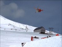 underflip_5_cross_grab_661.jpg