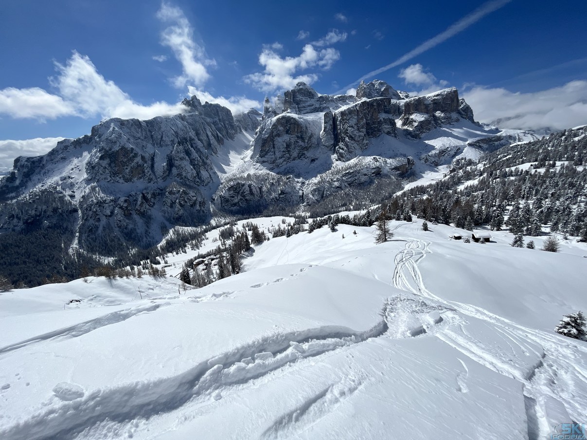 0015_fuoripista-sellaronda.jpg