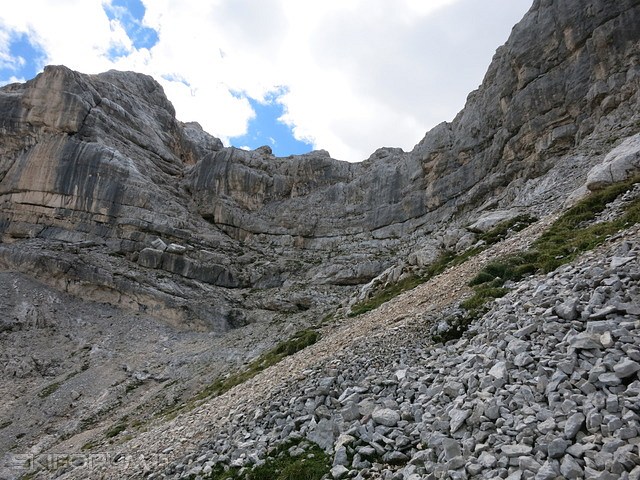 IMG_9693_zpsimlmsfgv.jpg