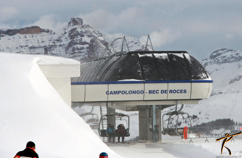 foto stazione di monte del Bec de Roces di Arabba