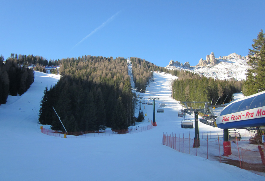 foto seggiovia SA4 in Val di Fassa