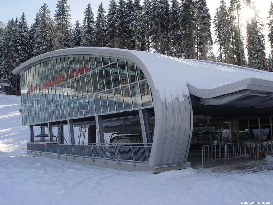 foto stazione di valle della seggiovia Absam Maierl