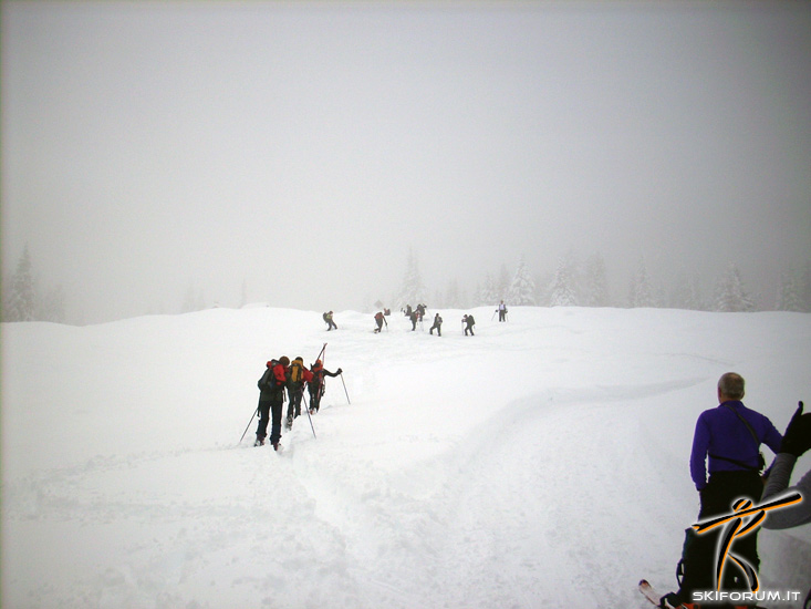 foto scialpinismo nebbia