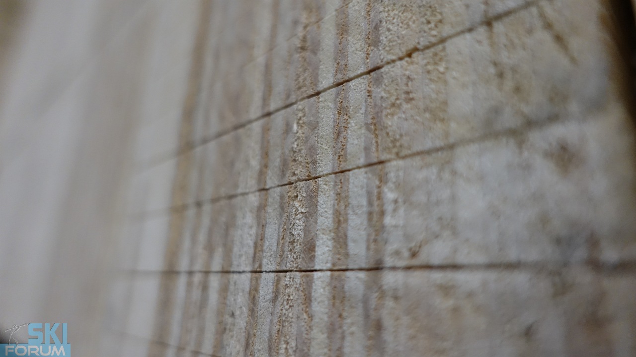mix di legno per uno sci