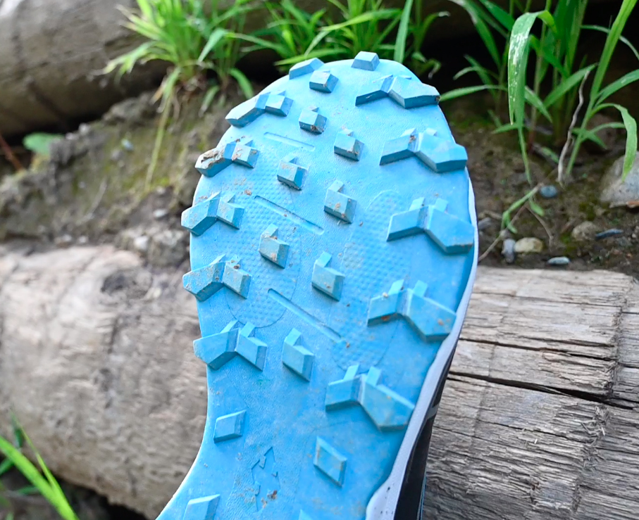 scarpa modello Revolutiv