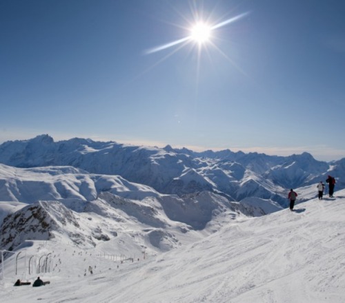 Alpe d'Huez, uno dei comprensori sciistici più belli e famosi della Francia