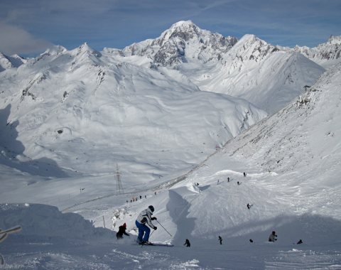 Pista verso Piccolo San Bernardo