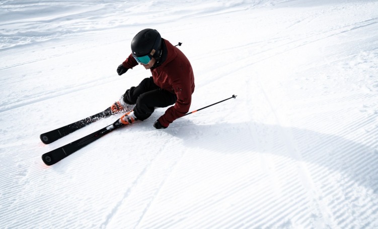 Nuova collezione di sci Thunderbird di Blizzard.