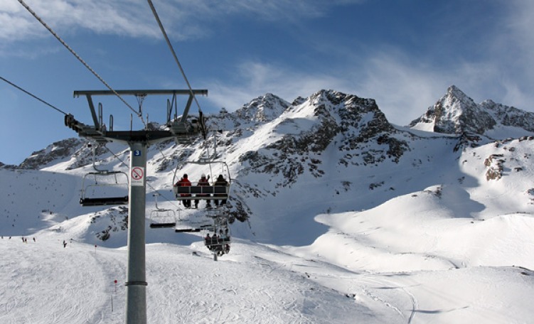 anteprima Seggiovia Rotadl, veloce impianto sul ghiacciaio dello Stubai