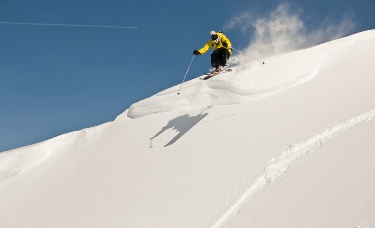 Freeski cliff