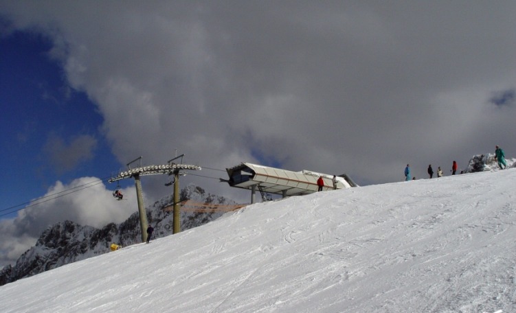 anteprima Seggiovia Vitelli, impianto principale della skiarea Cristallo Faloria di Cortina d'Ampezzo