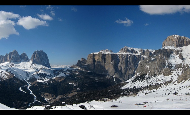 Panoramica Sassolungo e Sella