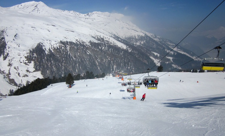 anteprima Pista Zehner: carving, salti e cambi di pendenza per una delle piste pi&ugrave; belle del Passo Resia