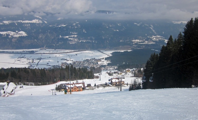 Tropolach
