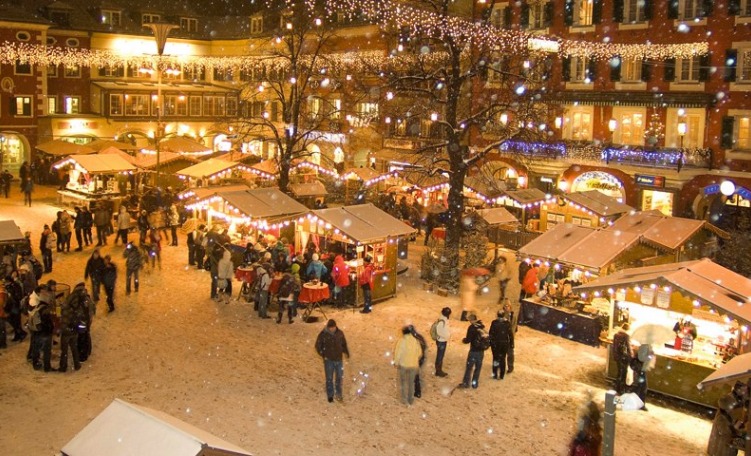 Mercatini Di Natale Piemonte.I Mercatini Di Natale Piu Belli E Piu Vicini Alle Piste Da Sci