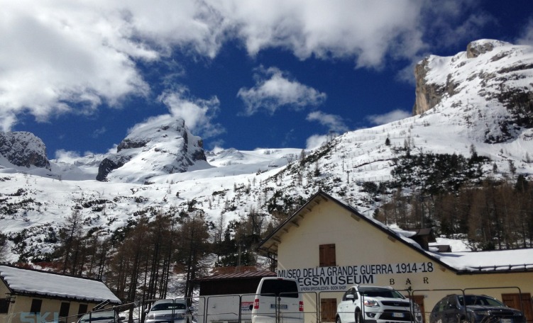 Partenza a Passo Fedaia