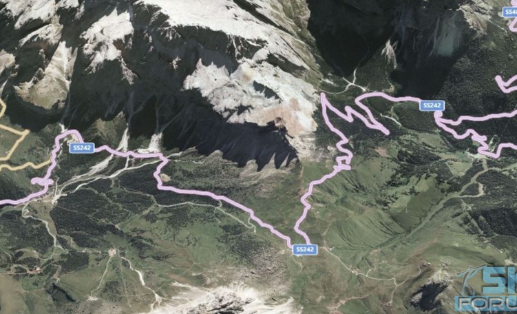 SS242 Passo Sella