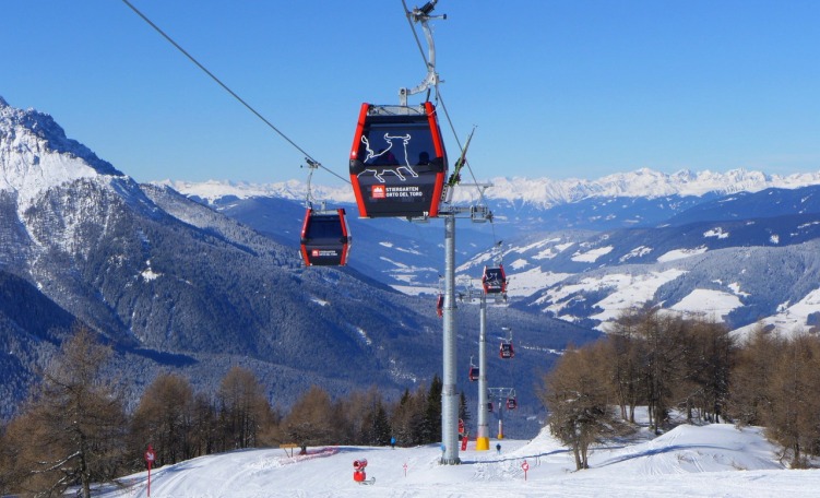 Cabinovia Orto del Toro