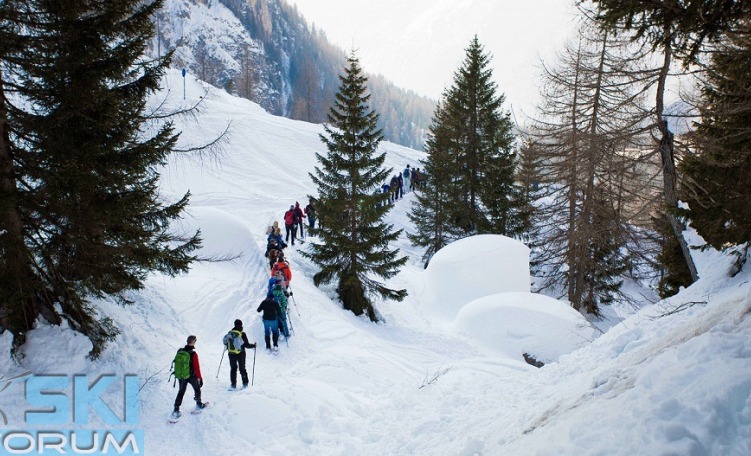 Ciaspolatori a Baite Aperte - Alleghe