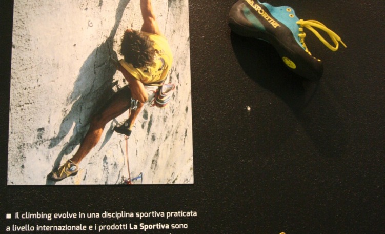 Scarpetta giallo-viola