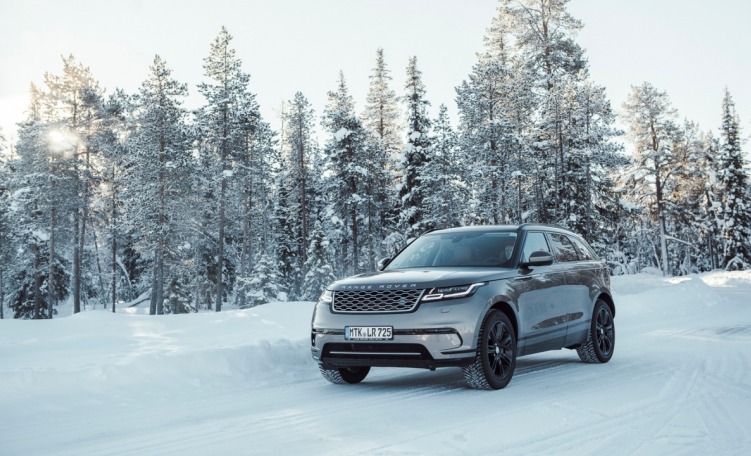 Jaguar Land Rover Winter Tour