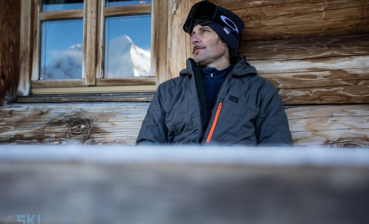 LIFALOFT™ Hooded Stretch Insulator Jacket