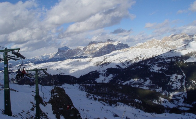 Seggiovia in Dolomiti
