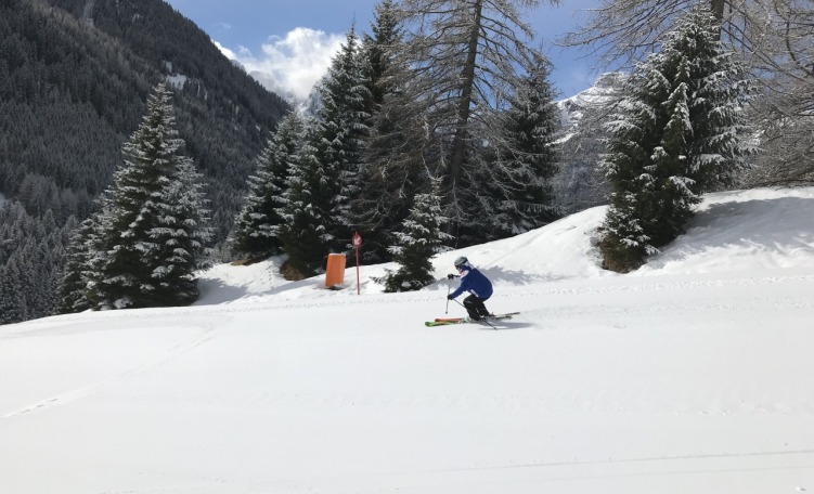 Mambo Sellarumba Black Mambo