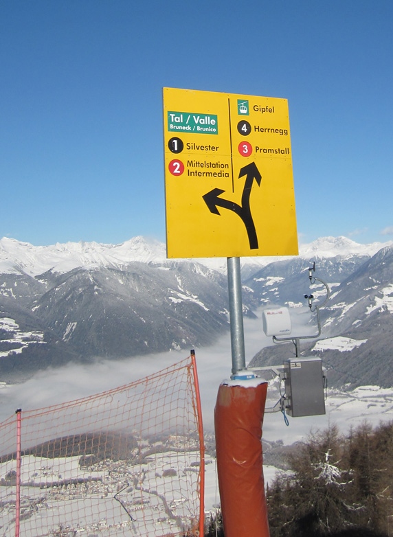 cartelli piste Riscone