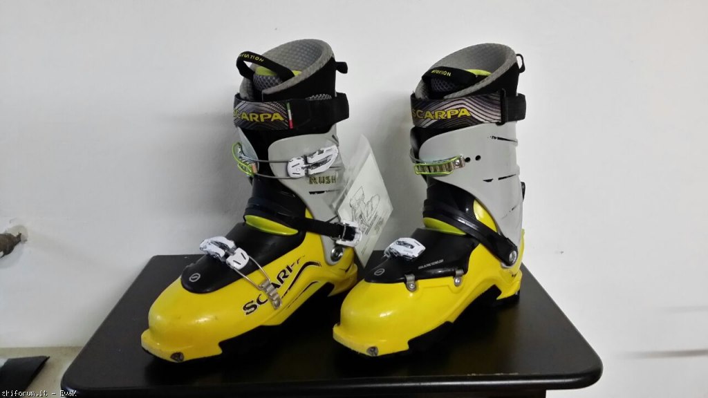 Scarpone da trekking uomo Scarpa Rush Trk GTX 63140-200 | Nico