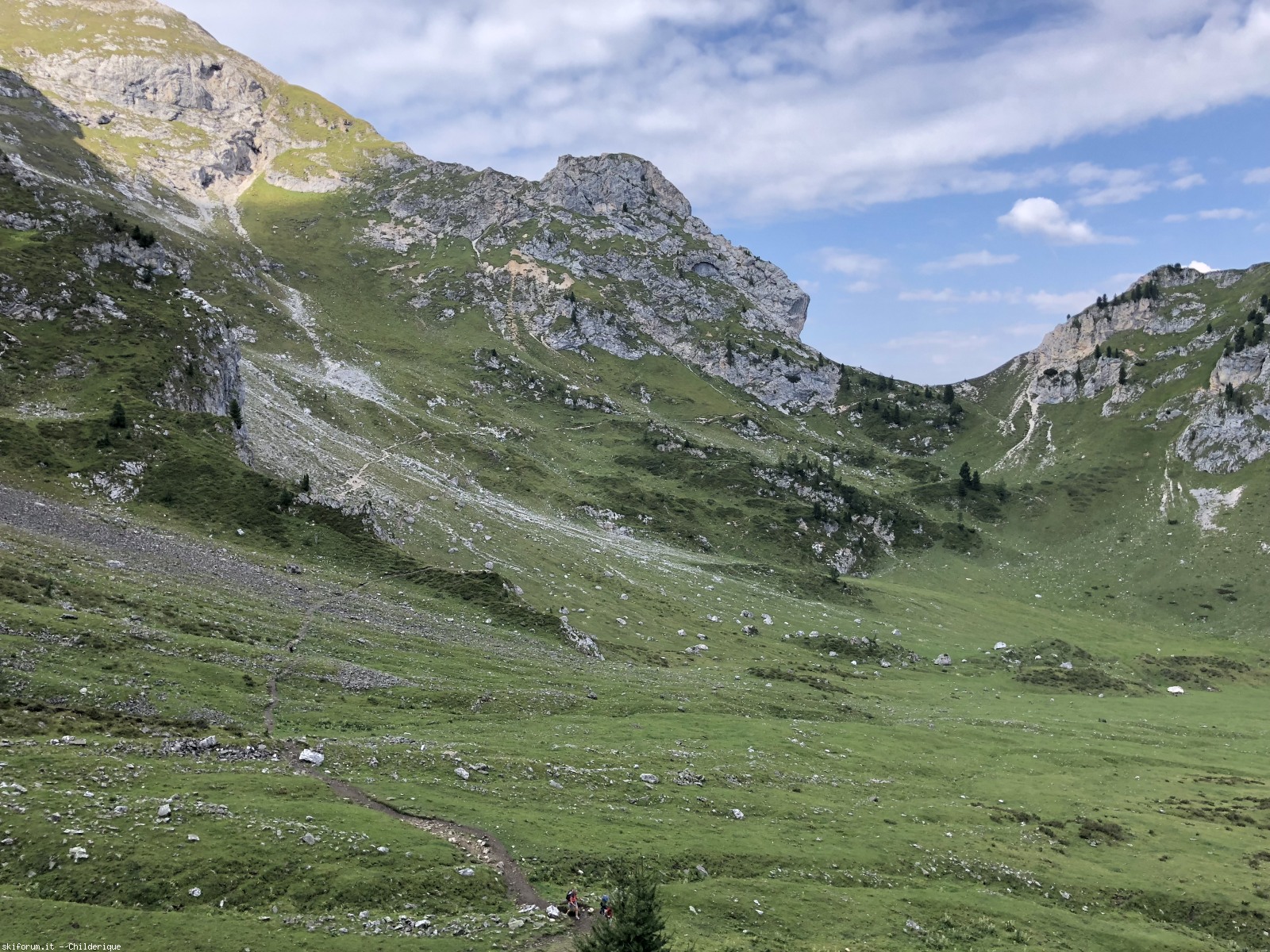 220650-giau-ambr21.jpg