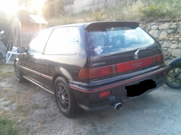 237265-honda-civic-1-6-vtec-150cvli.jpg