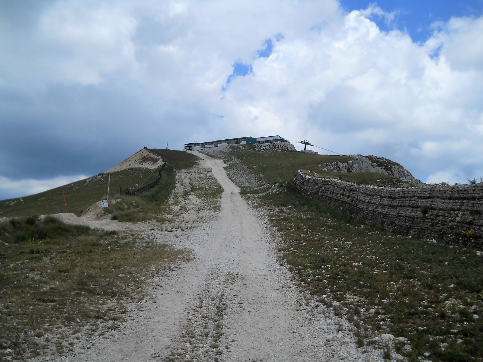 248427-29.jpg