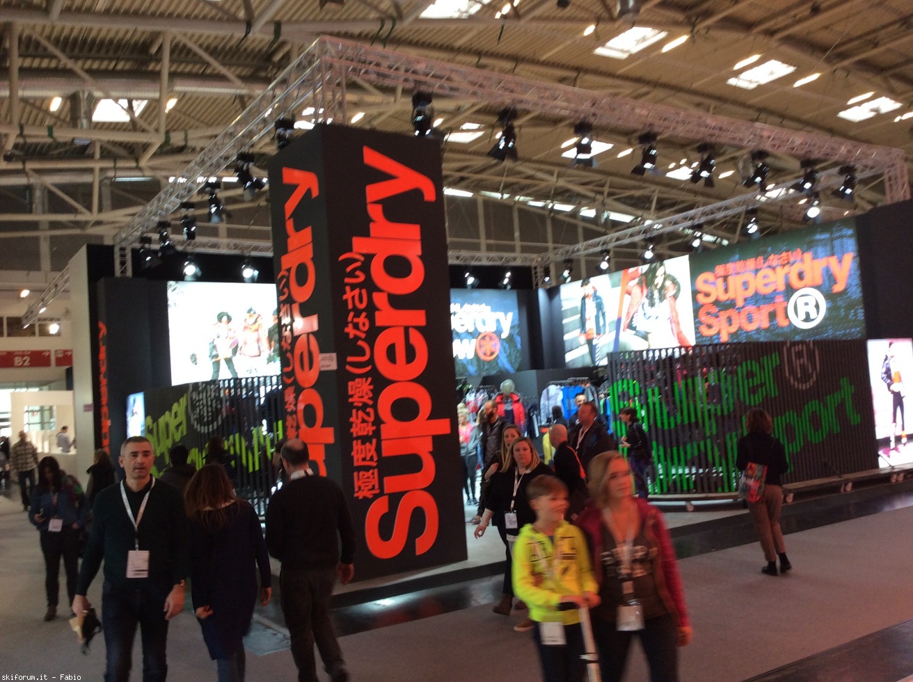 220460-stand-superdry-a-ispo-2018-img0460.jpg