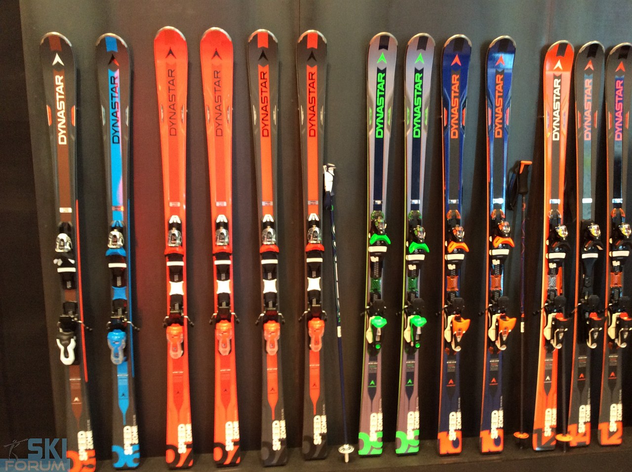 223641-dynastar-skis-ispo2018-02.jpg