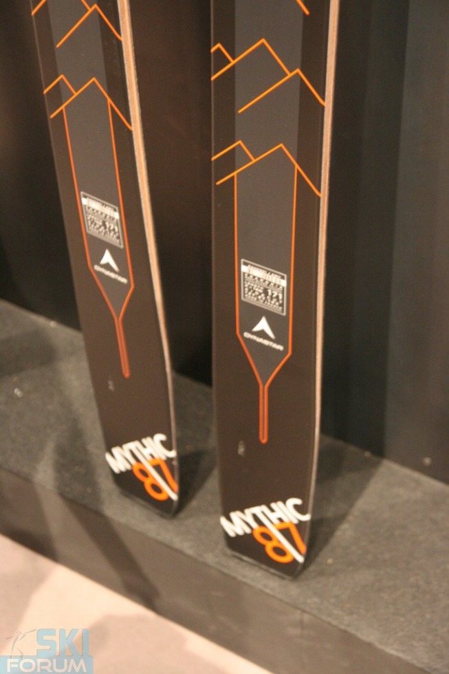 223654-dynastar-skis-ispo2018-17.jpg