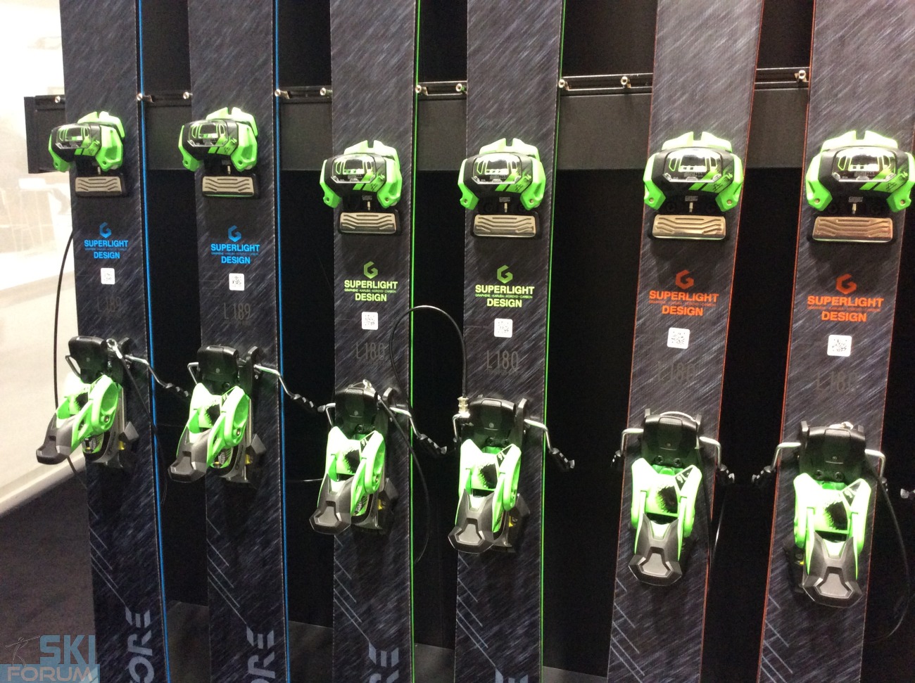 227525-head-skis-novita-04.jpg