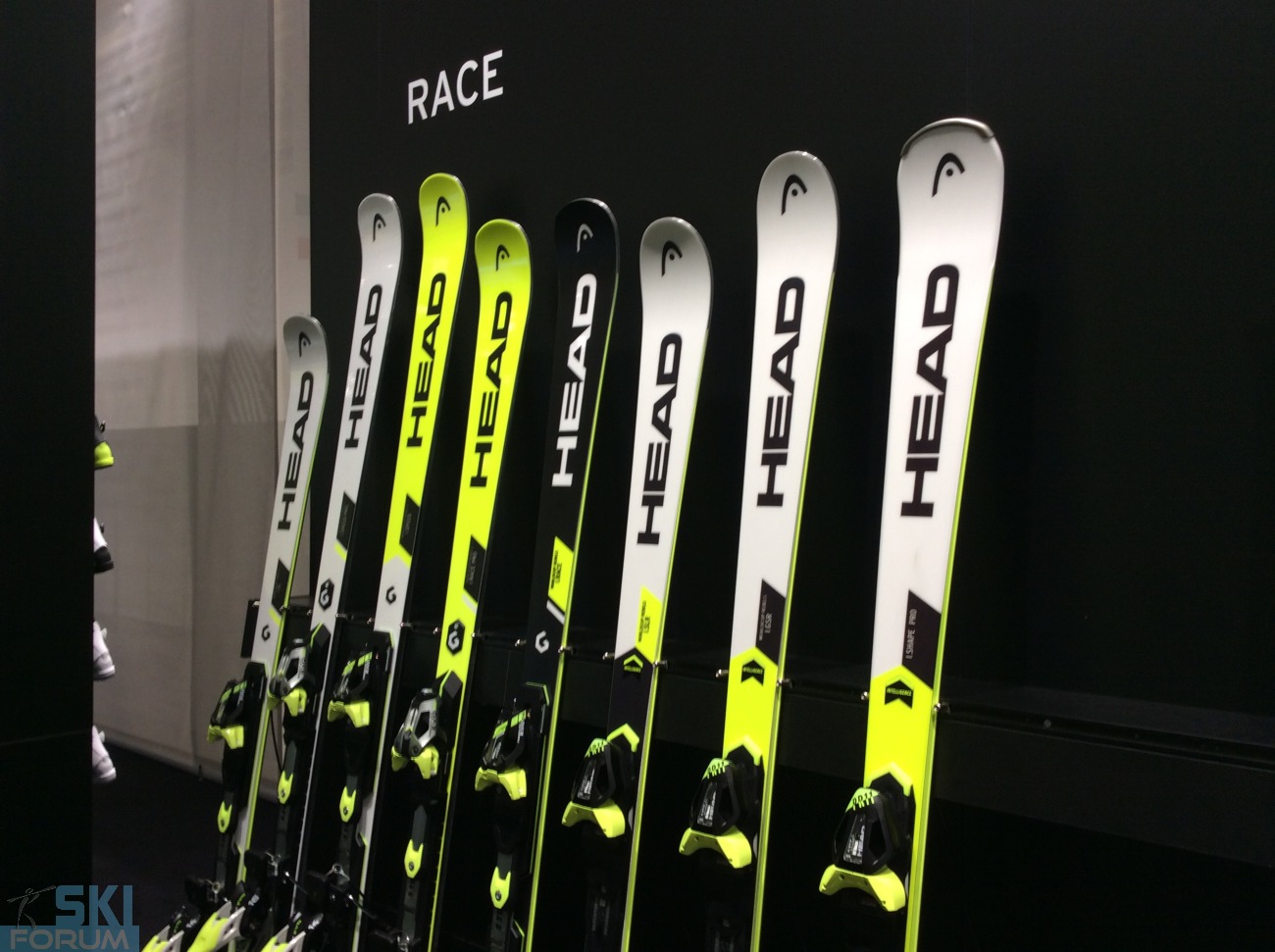 227529-head-skis-novita-09.jpg