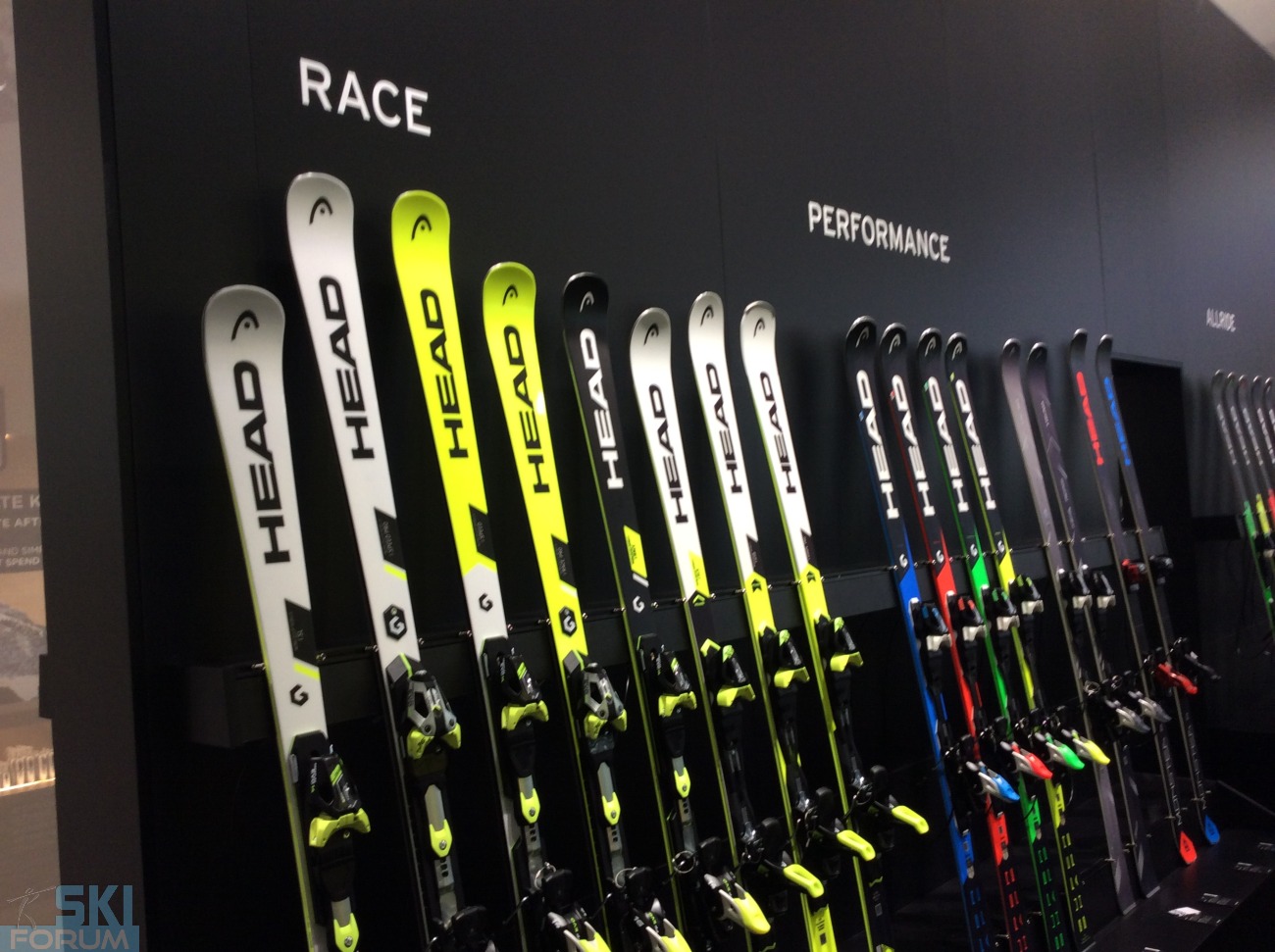 227530-head-skis-novita-10.jpg